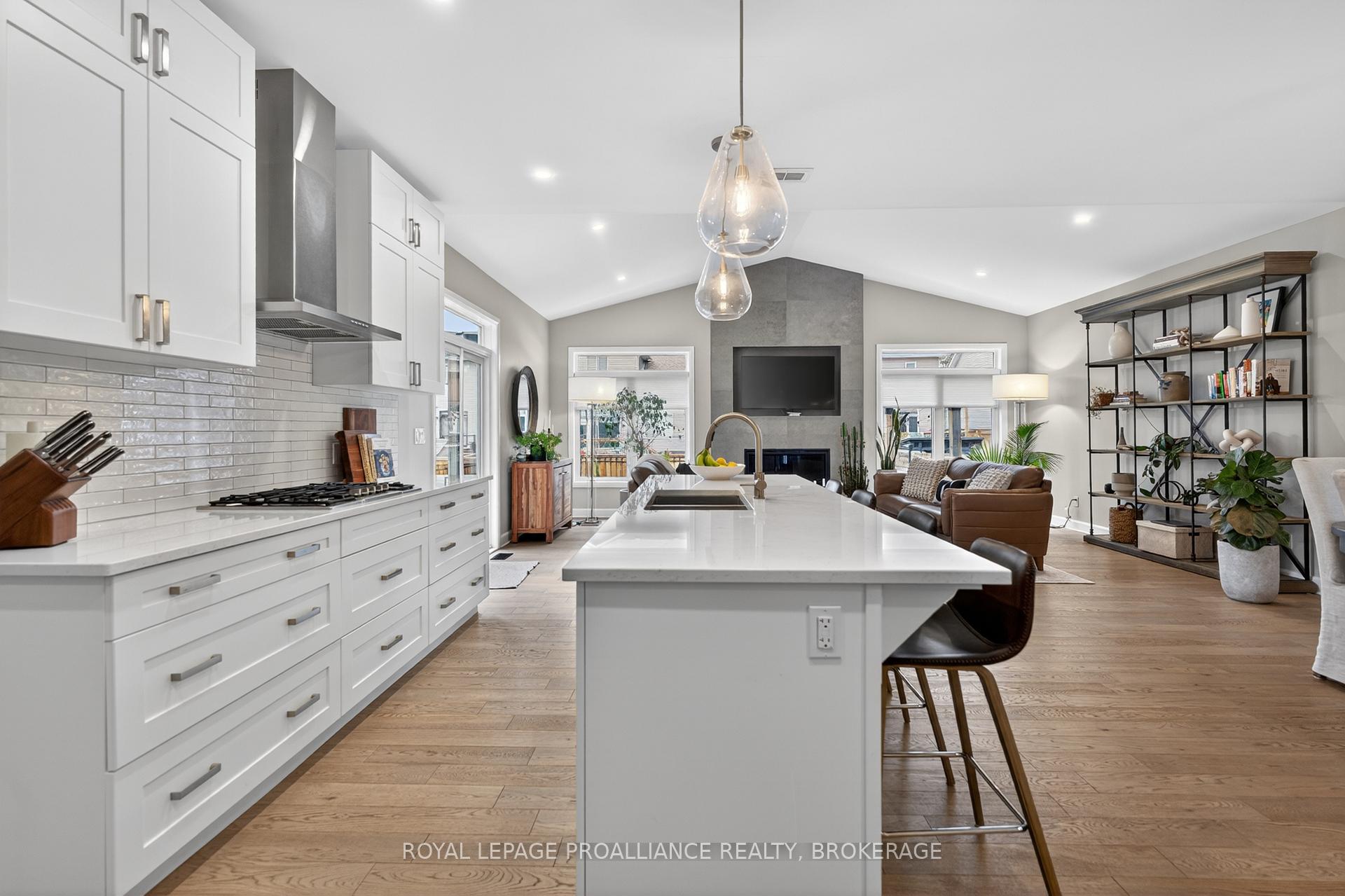 Photo 12 of 828 Celeste Drive, Kingston, City Northwest — HOMEH