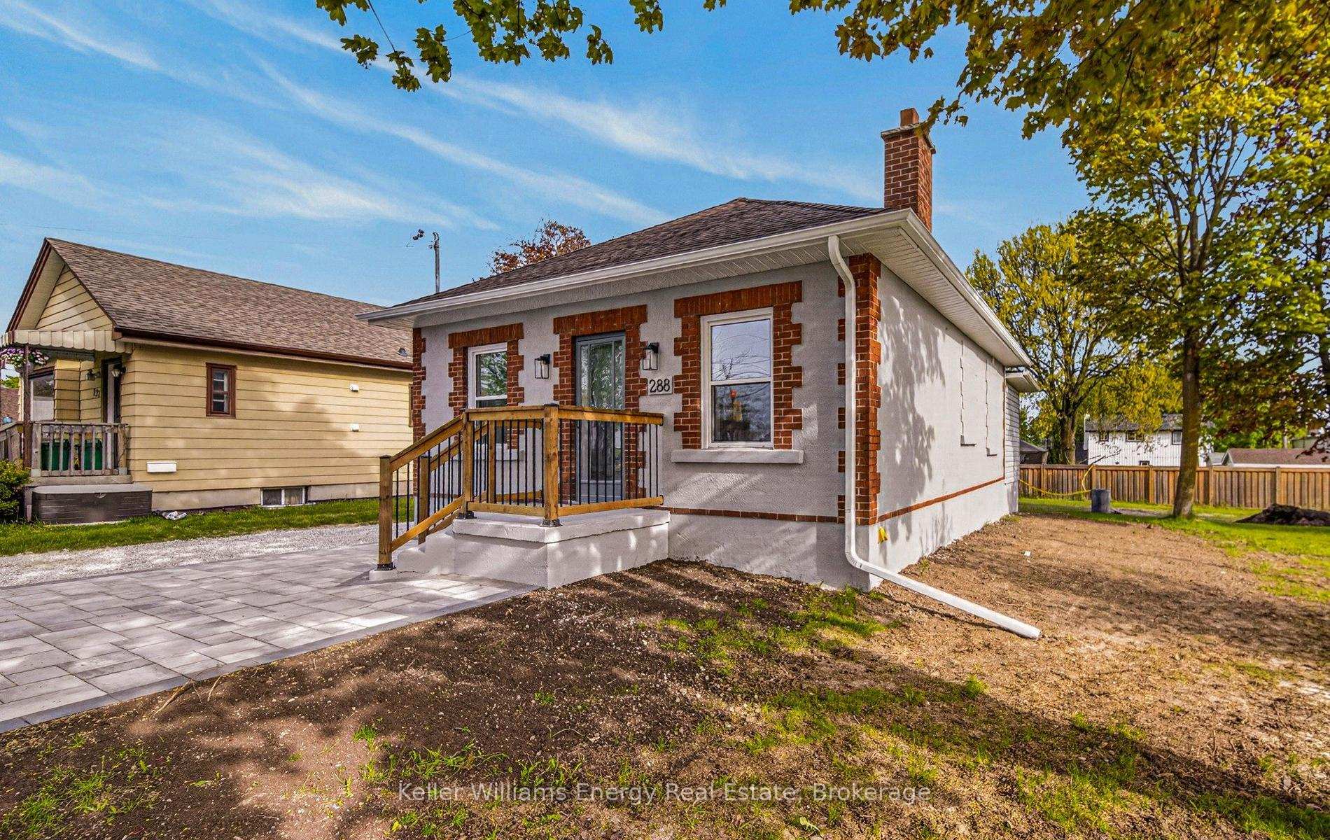 Photo 3 of 288 Hillside Avenue, Oshawa, Vanier — HOMEH