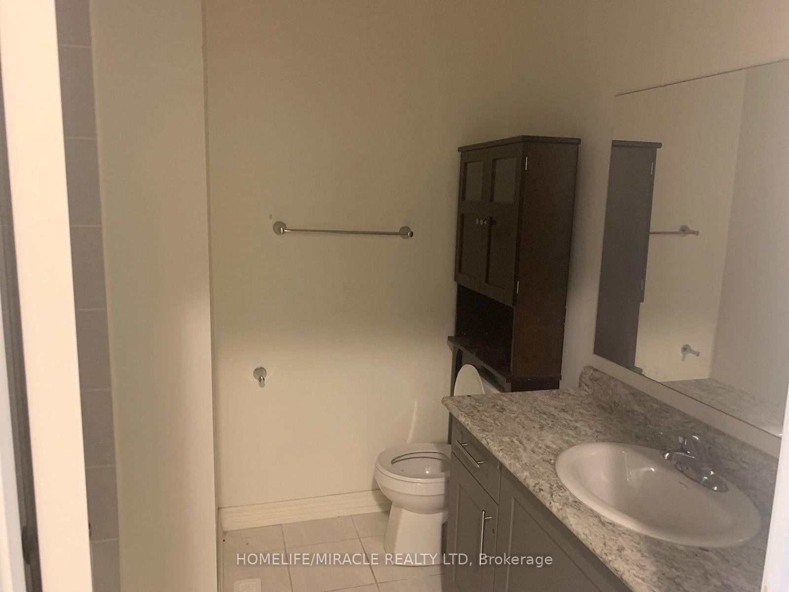 Photo 6 of 38 Adventura Road, Brampton, Northwest Brampton — HOMEH