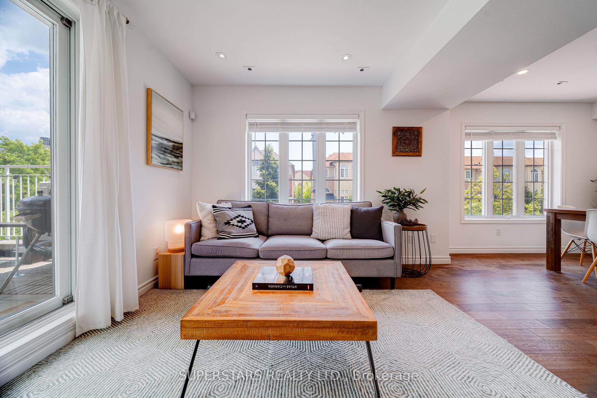 Photo 9 of Unit 27, 10 Cox Boulevard, Markham, Unionville — HOMEH