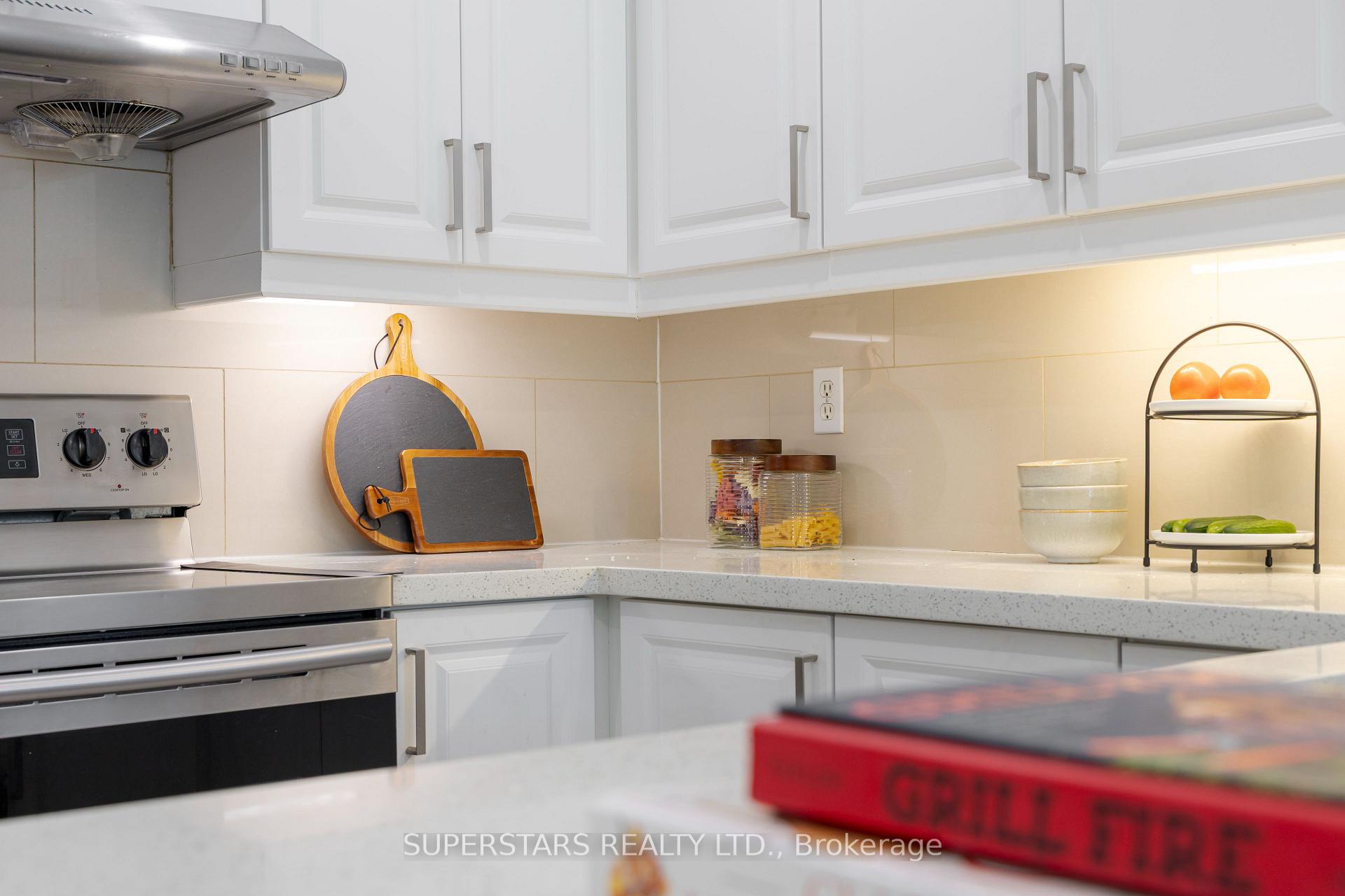 Photo 24 of Unit 27, 10 Cox Boulevard, Markham, Unionville — HOMEH
