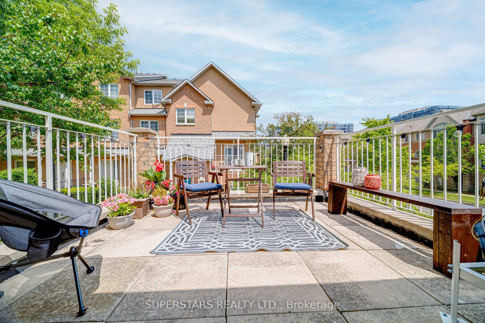 Photo 26 of Unit 27, 10 Cox Boulevard, Markham, Unionville — HOMEH