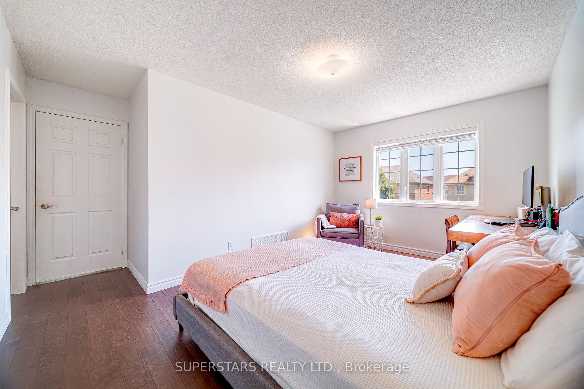 Photo 34 of Unit 27, 10 Cox Boulevard, Markham, Unionville — HOMEH