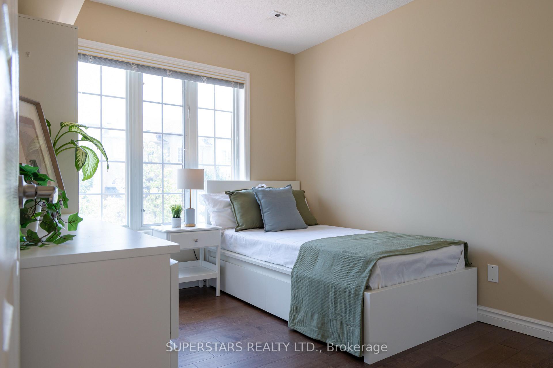 Photo 44 of Unit 27, 10 Cox Boulevard, Markham, Unionville — HOMEH