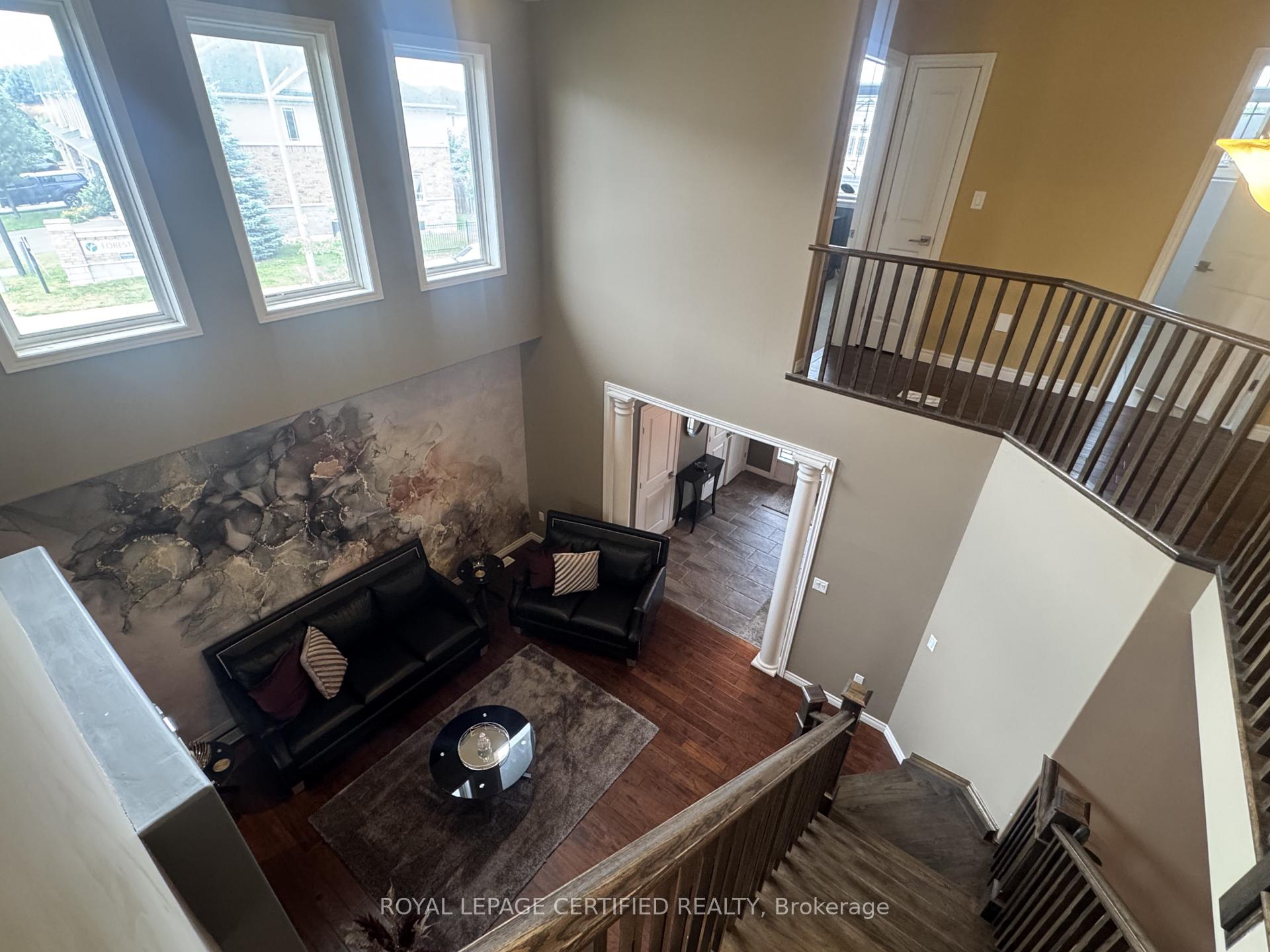 Photo 19 of 252 Westbank Trail, Hamilton, Stoney Creek Mountain — HOMEH