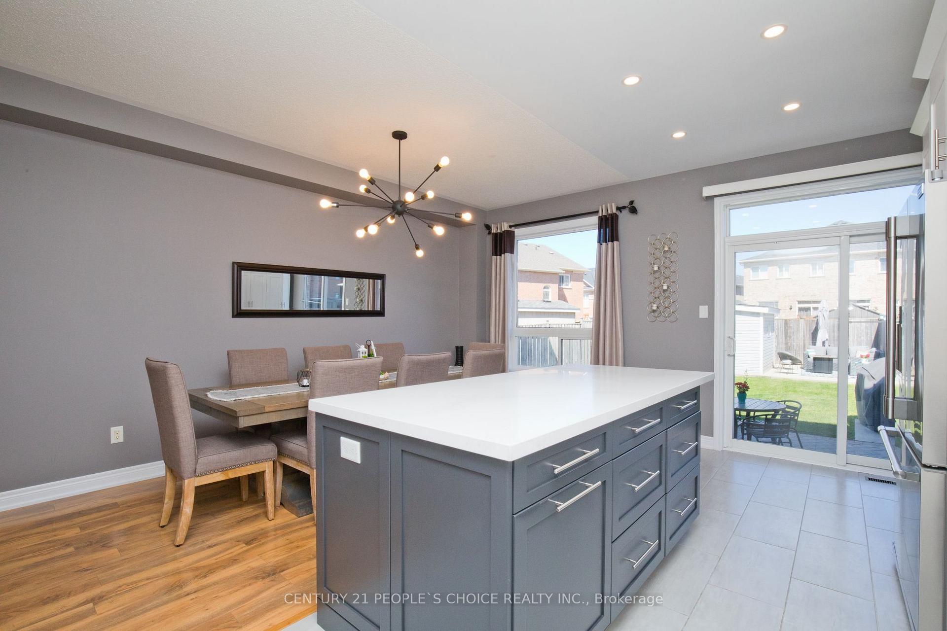 Photo 12 of 8 Calm Waters Crescent, Brampton, Madoc — HOMEH