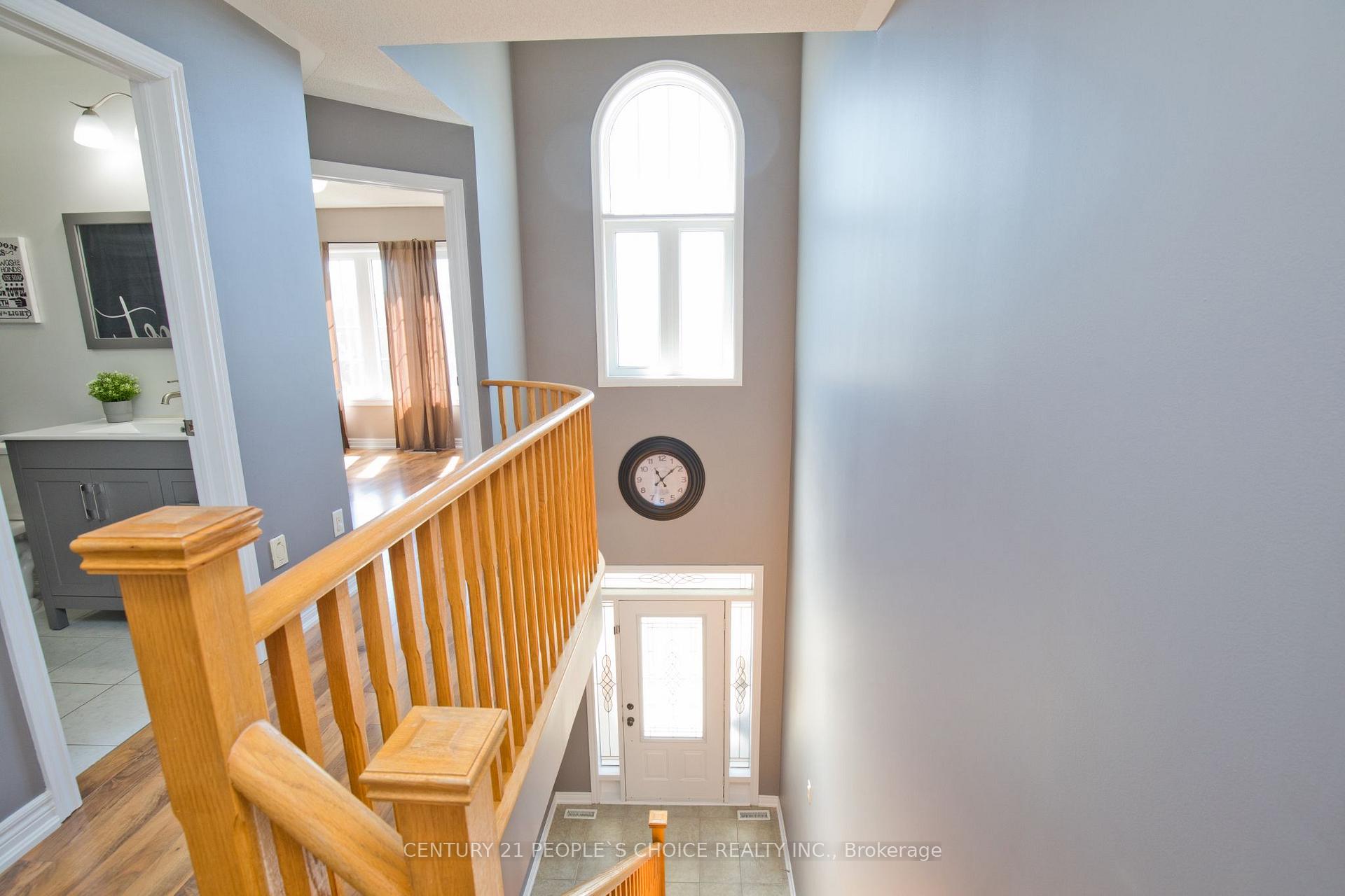 Photo 14 of 8 Calm Waters Crescent, Brampton, Madoc — HOMEH