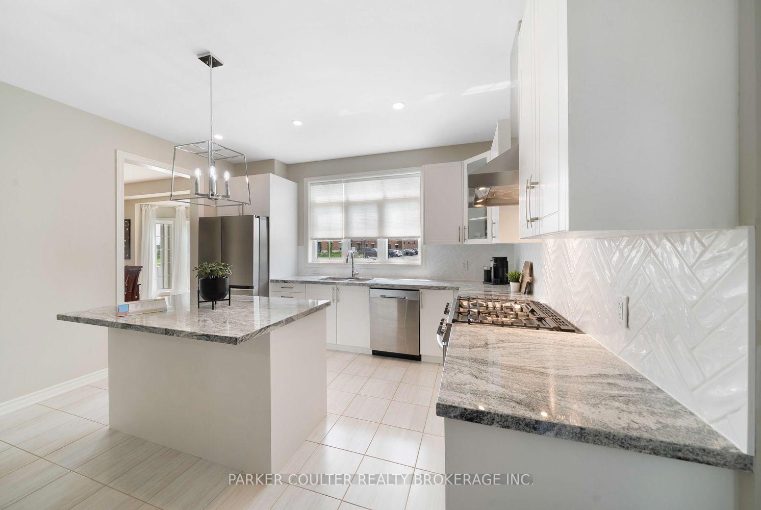 Photo 19 of 202 Clipper Drive, Clearview, Stayner — HOMEH