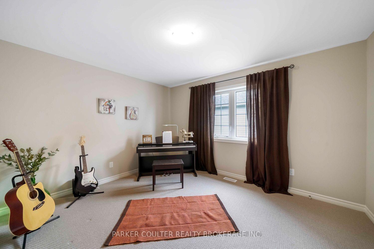Photo 30 of 202 Clipper Drive, Clearview, Stayner — HOMEH