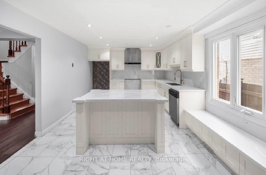 Photo 6 of 95 Dobson Drive, Ajax, Central — HOMEH