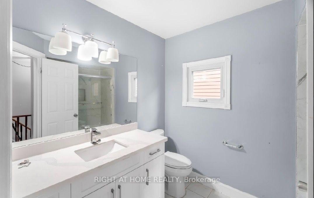 Photo 8 of 95 Dobson Drive, Ajax, Central — HOMEH