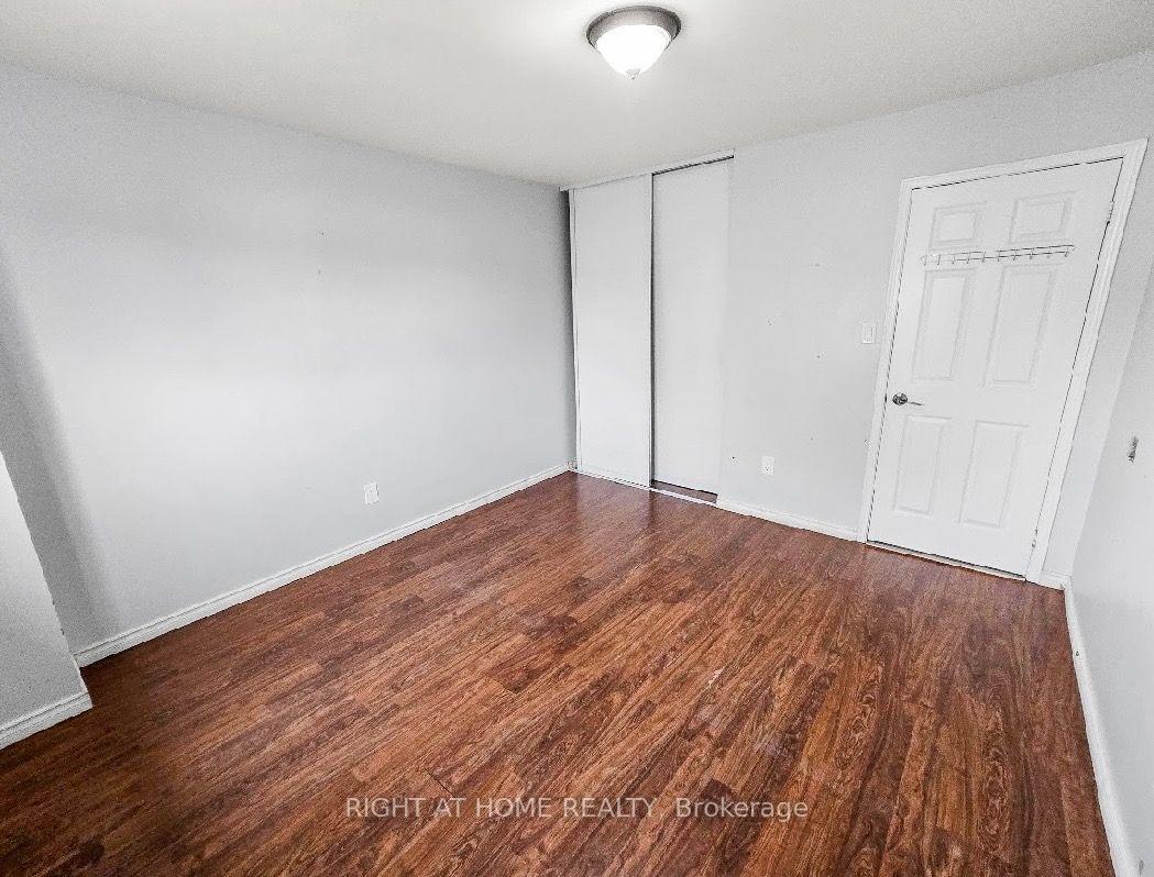Photo 10 of 95 Dobson Drive, Ajax, Central — HOMEH