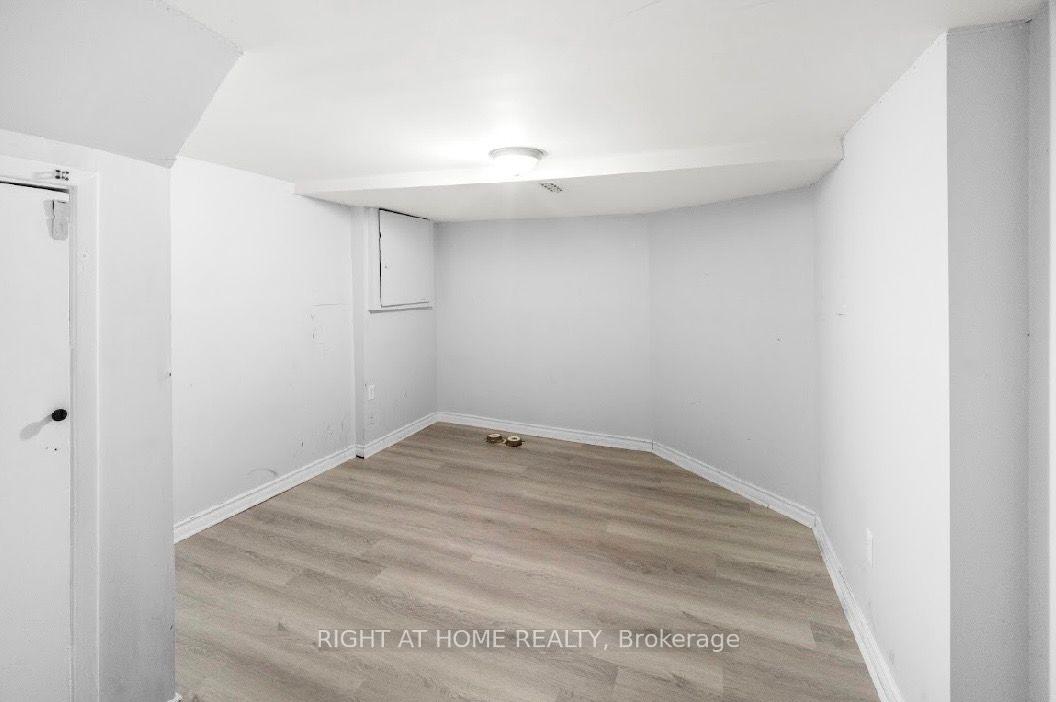 Photo 17 of 95 Dobson Drive, Ajax, Central — HOMEH