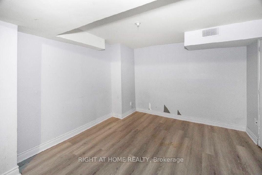 Photo 18 of 95 Dobson Drive, Ajax, Central — HOMEH