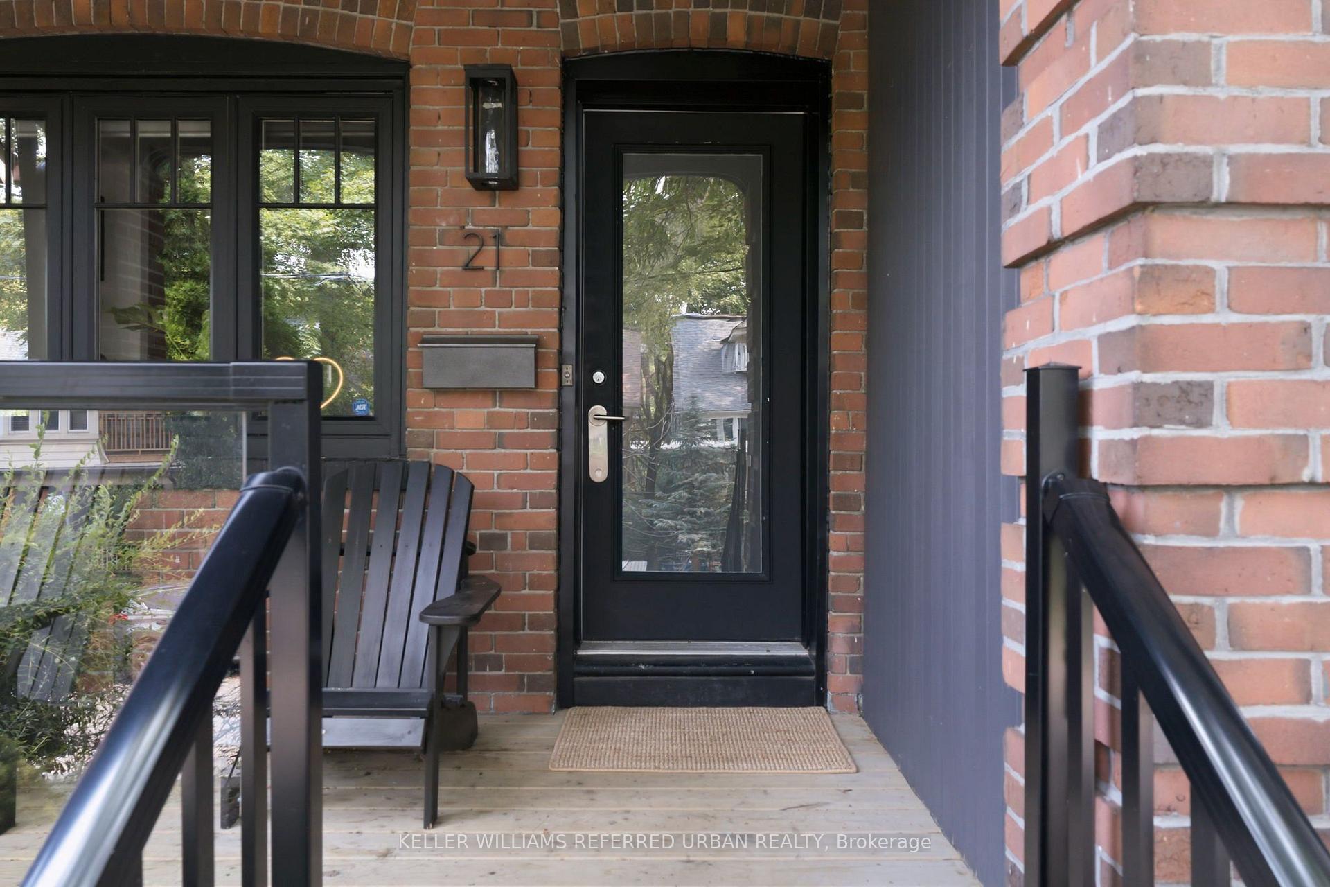 Photo 4 of 21 Millbrook Crescent, Toronto, North Riverdale — HOMEH