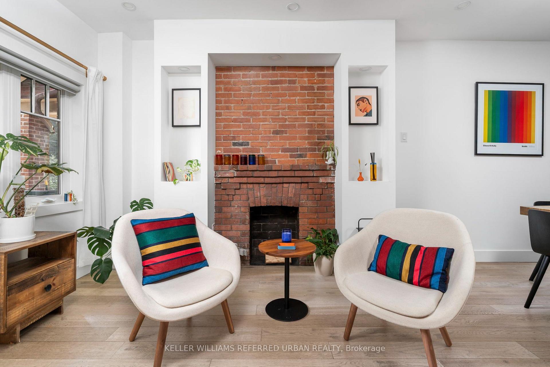 Photo 6 of 21 Millbrook Crescent, Toronto, North Riverdale — HOMEH