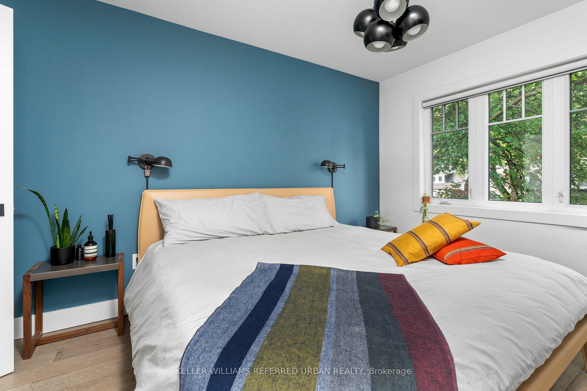 Photo 17 of 21 Millbrook Crescent, Toronto, North Riverdale — HOMEH