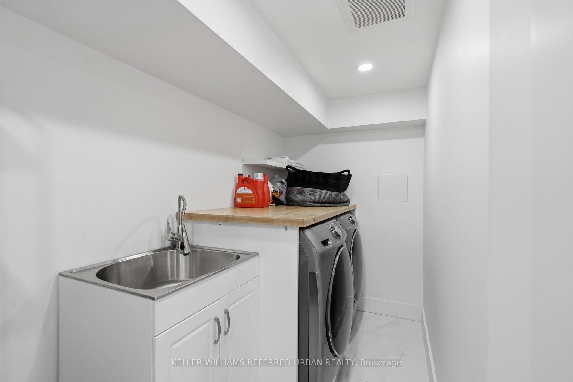 Photo 30 of 21 Millbrook Crescent, Toronto, North Riverdale — HOMEH