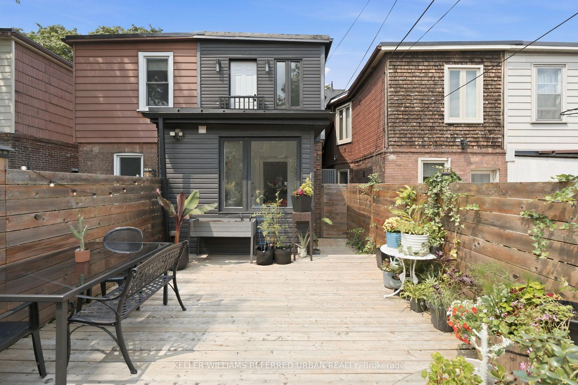 Photo 35 of 21 Millbrook Crescent, Toronto, North Riverdale — HOMEH