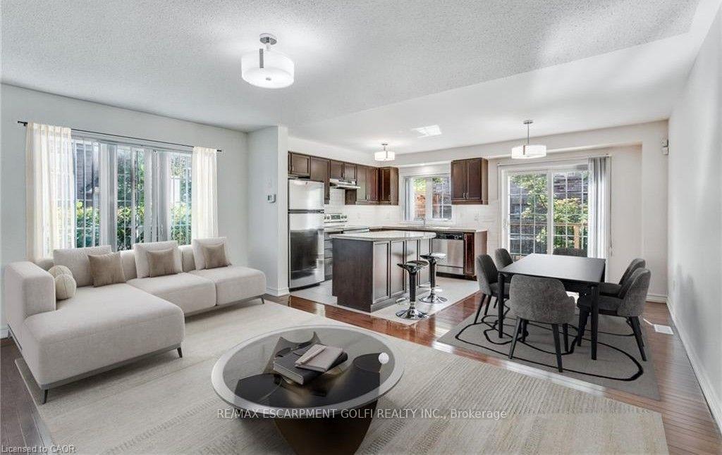 Photo 5 of Unit 43, 233 Duskywing Way, Oakville, Bronte — HOMEH