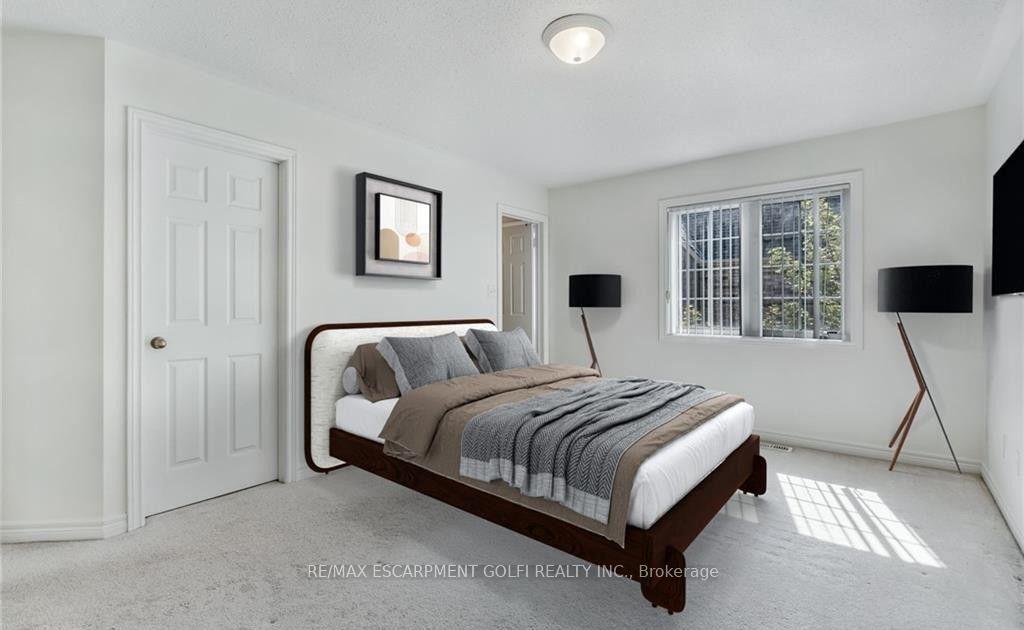 Photo 16 of Unit 43, 233 Duskywing Way, Oakville, Bronte — HOMEH