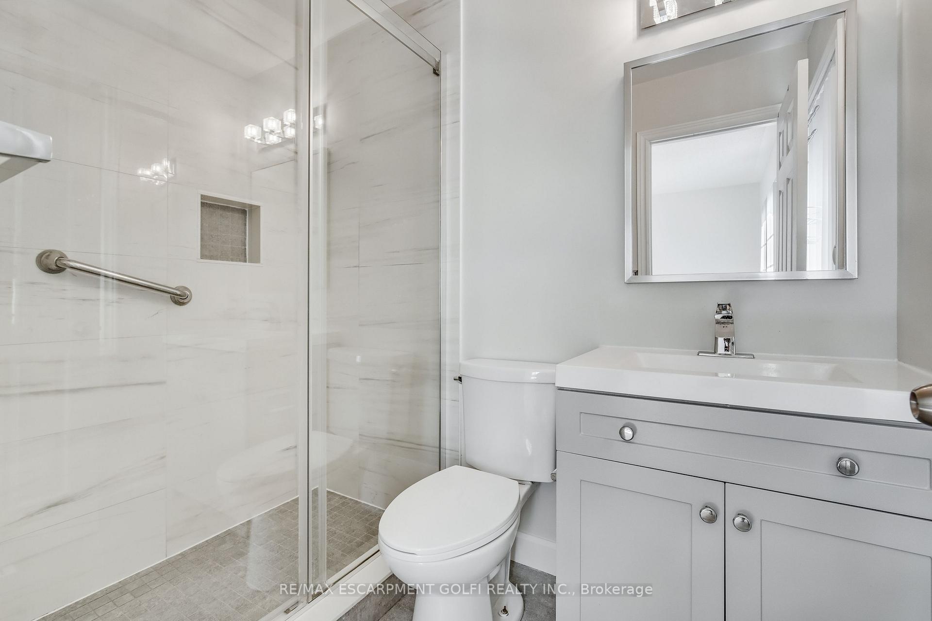 Photo 19 of Unit 43, 233 Duskywing Way, Oakville, Bronte — HOMEH