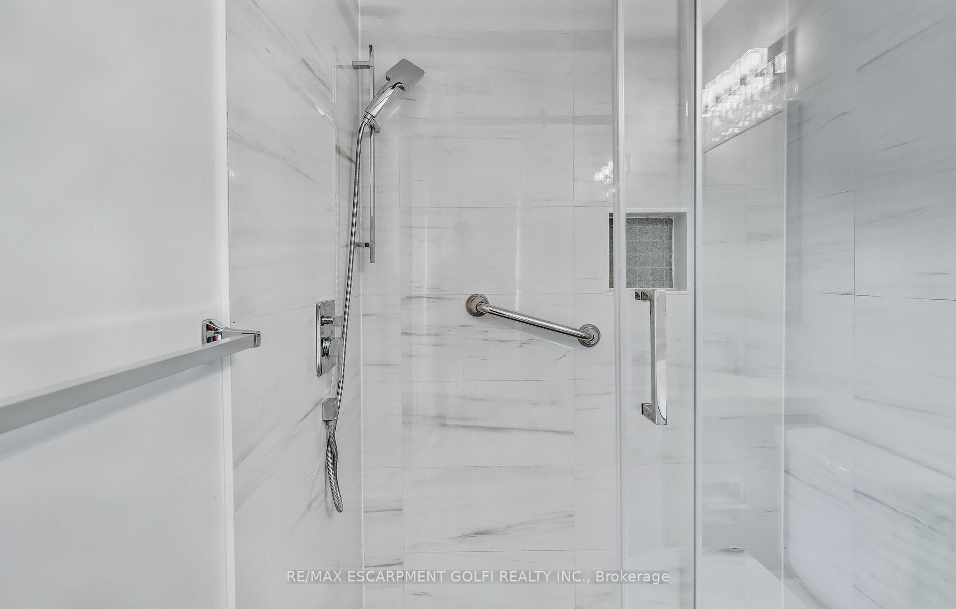 Photo 20 of Unit 43, 233 Duskywing Way, Oakville, Bronte — HOMEH