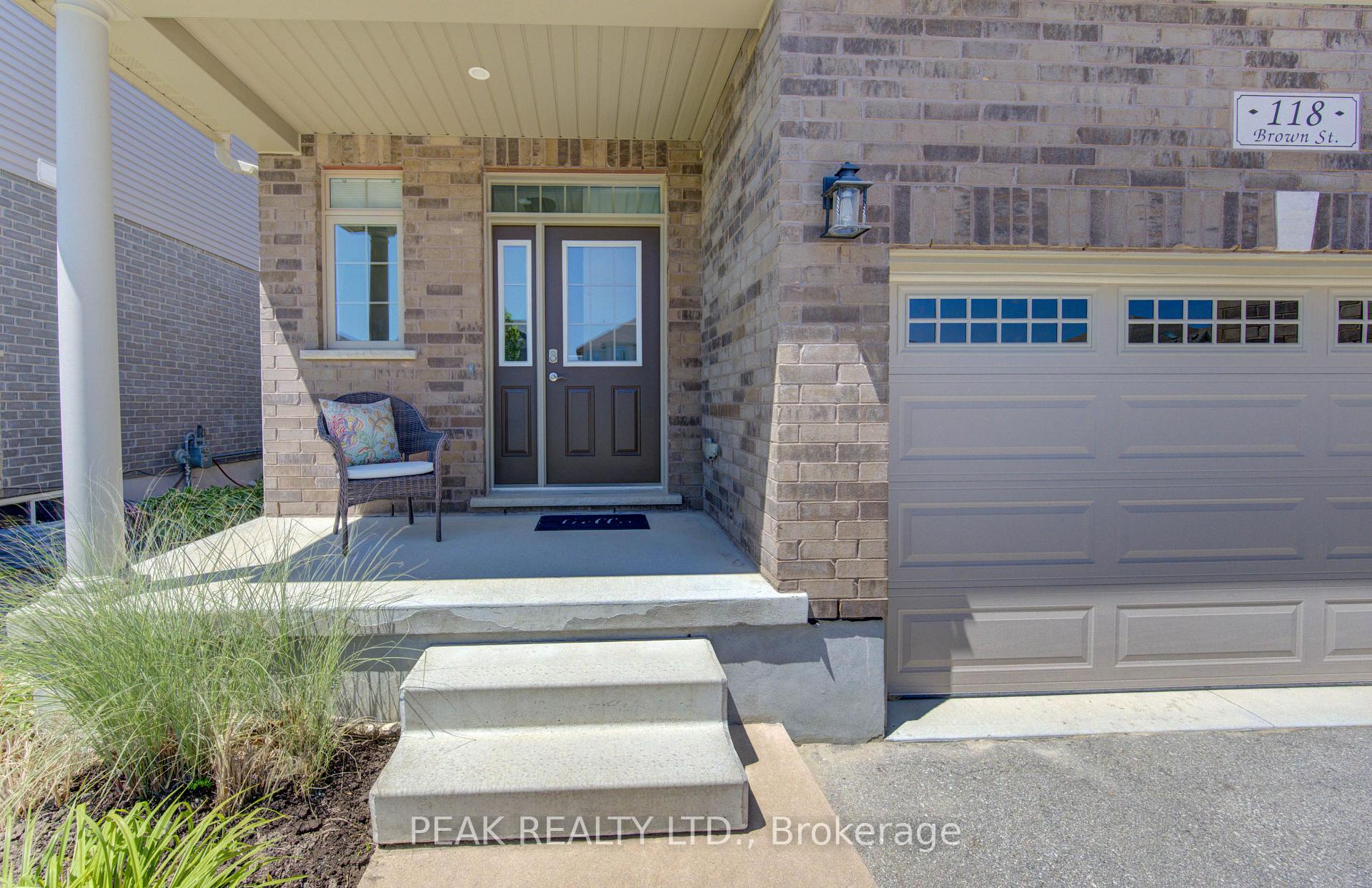 Photo 2 of 118 Brown Street, Stratford — HOMEH