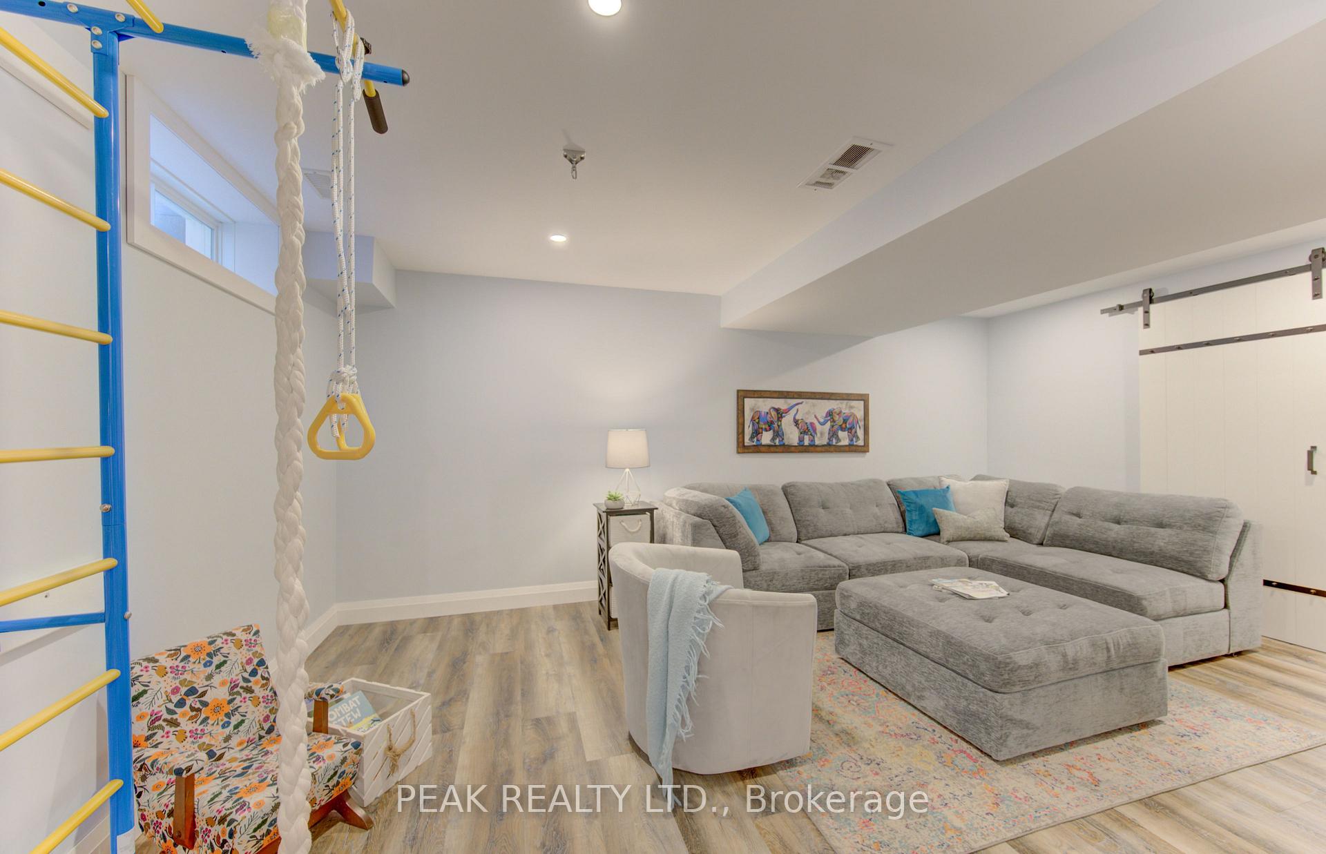 Photo 30 of 118 Brown Street, Stratford — HOMEH