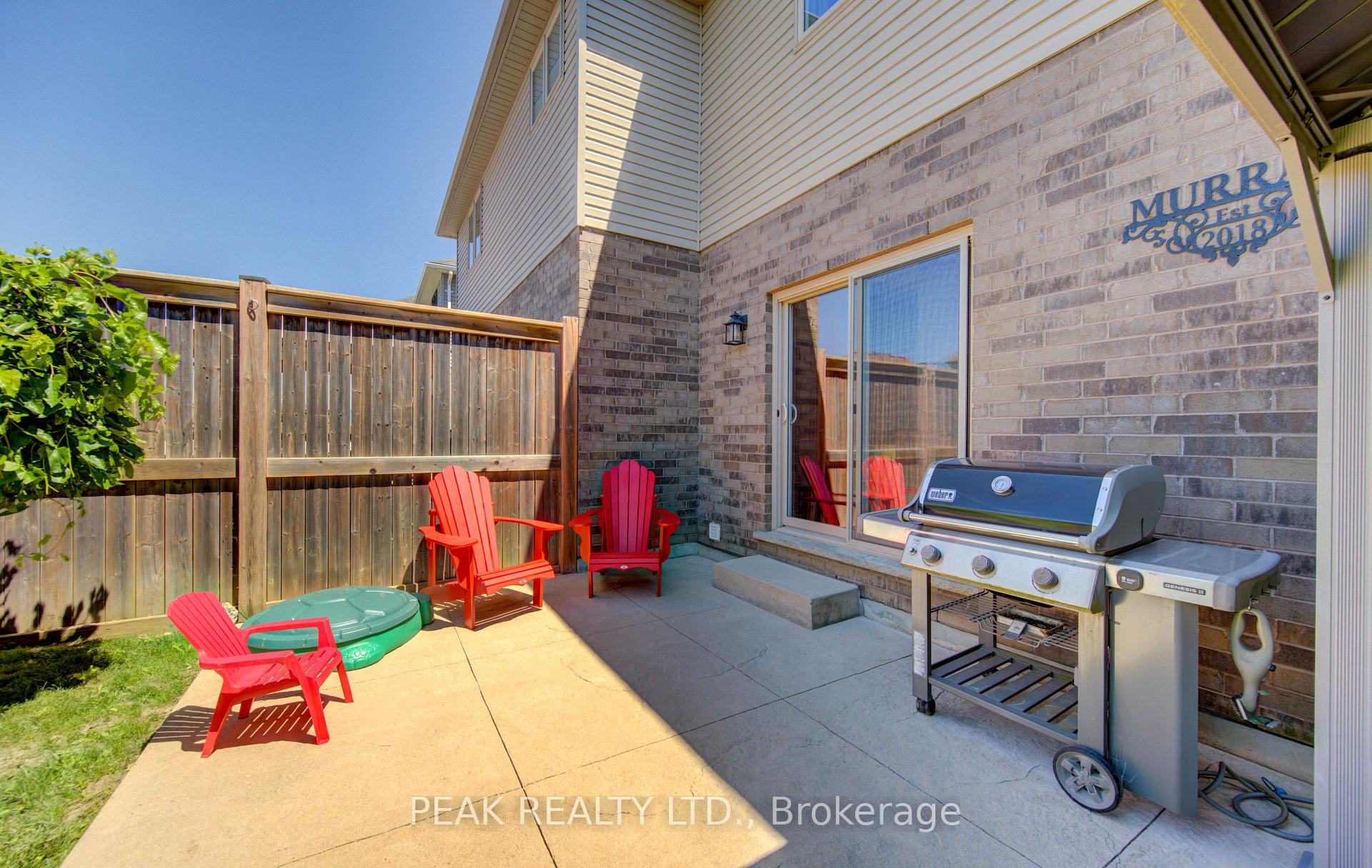 Photo 40 of 118 Brown Street, Stratford — HOMEH