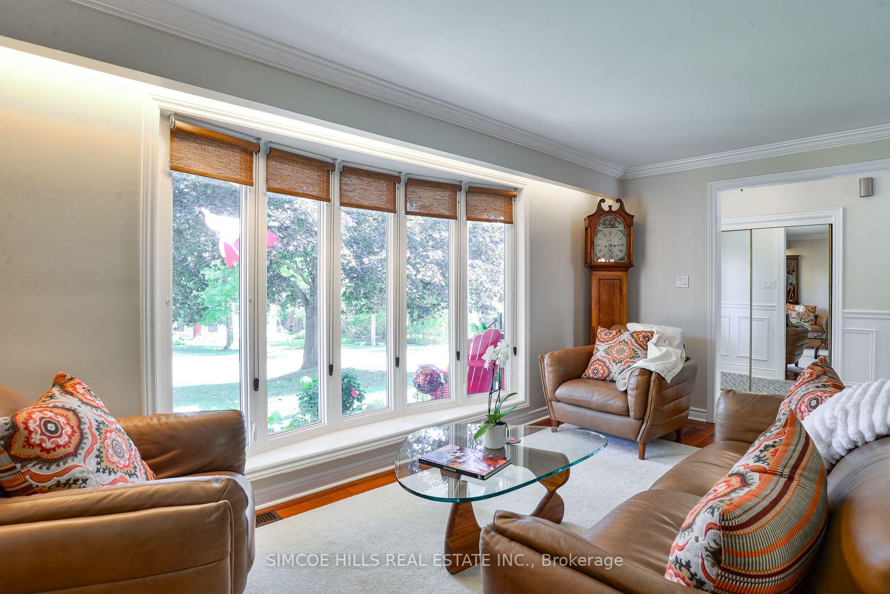 Photo 4 of 153 Matchedash Street N, Orillia — HOMEH