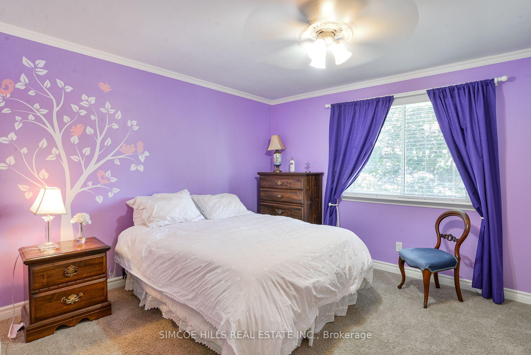 Photo 15 of 153 Matchedash Street N, Orillia — HOMEH