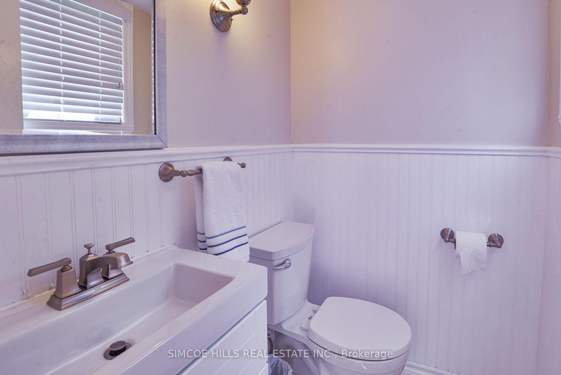 Photo 19 of 153 Matchedash Street N, Orillia — HOMEH