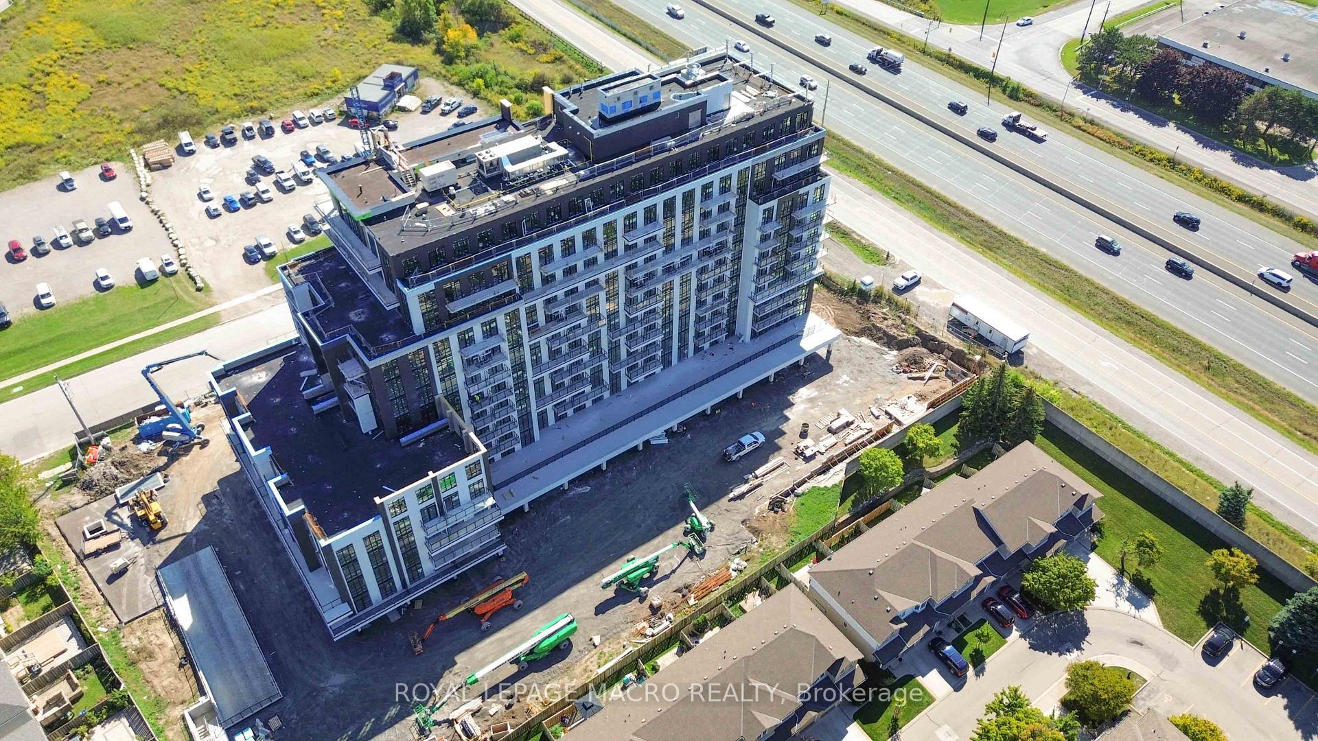 Photo 3 of Unit 1018, 461 Green Road, Hamilton, Lakeshore — HOMEH