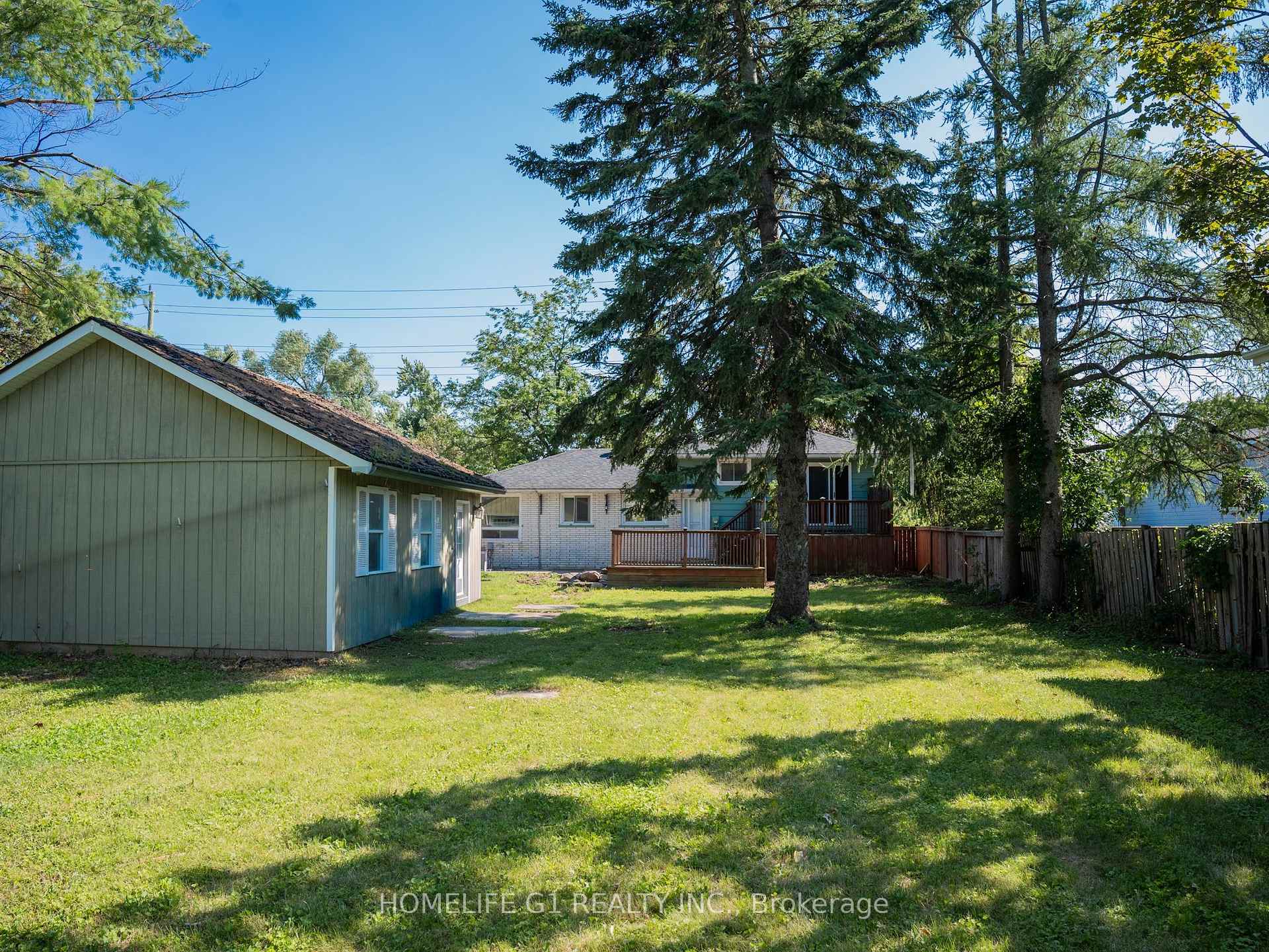 Photo 10 of 330 Grove Street E, Barrie, Grove East — HOMEH