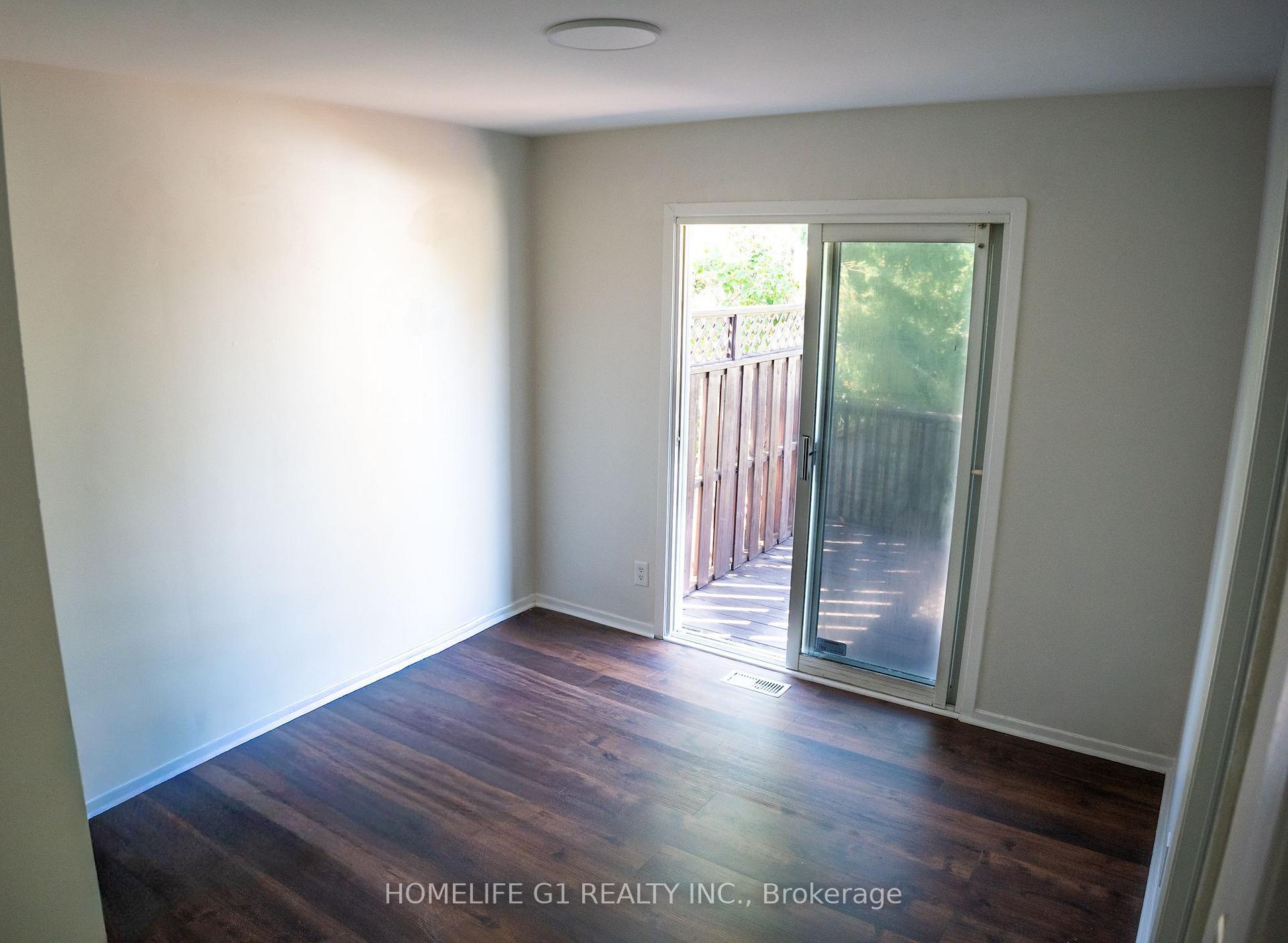 Photo 15 of 330 Grove Street E, Barrie, Grove East — HOMEH