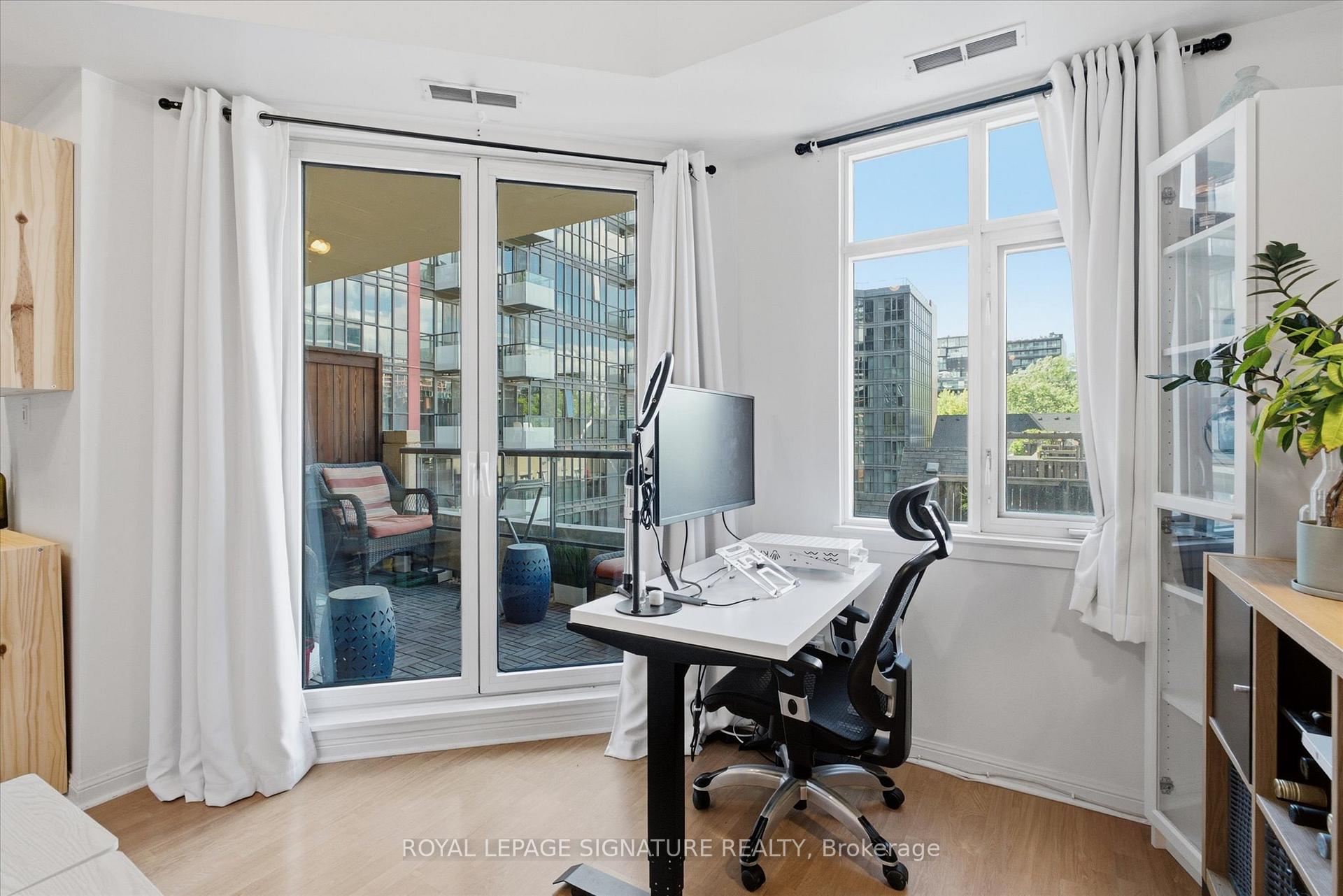 Photo 8 of Unit 413, 550 Front Street W, Toronto, Waterfront Communities — HOMEH