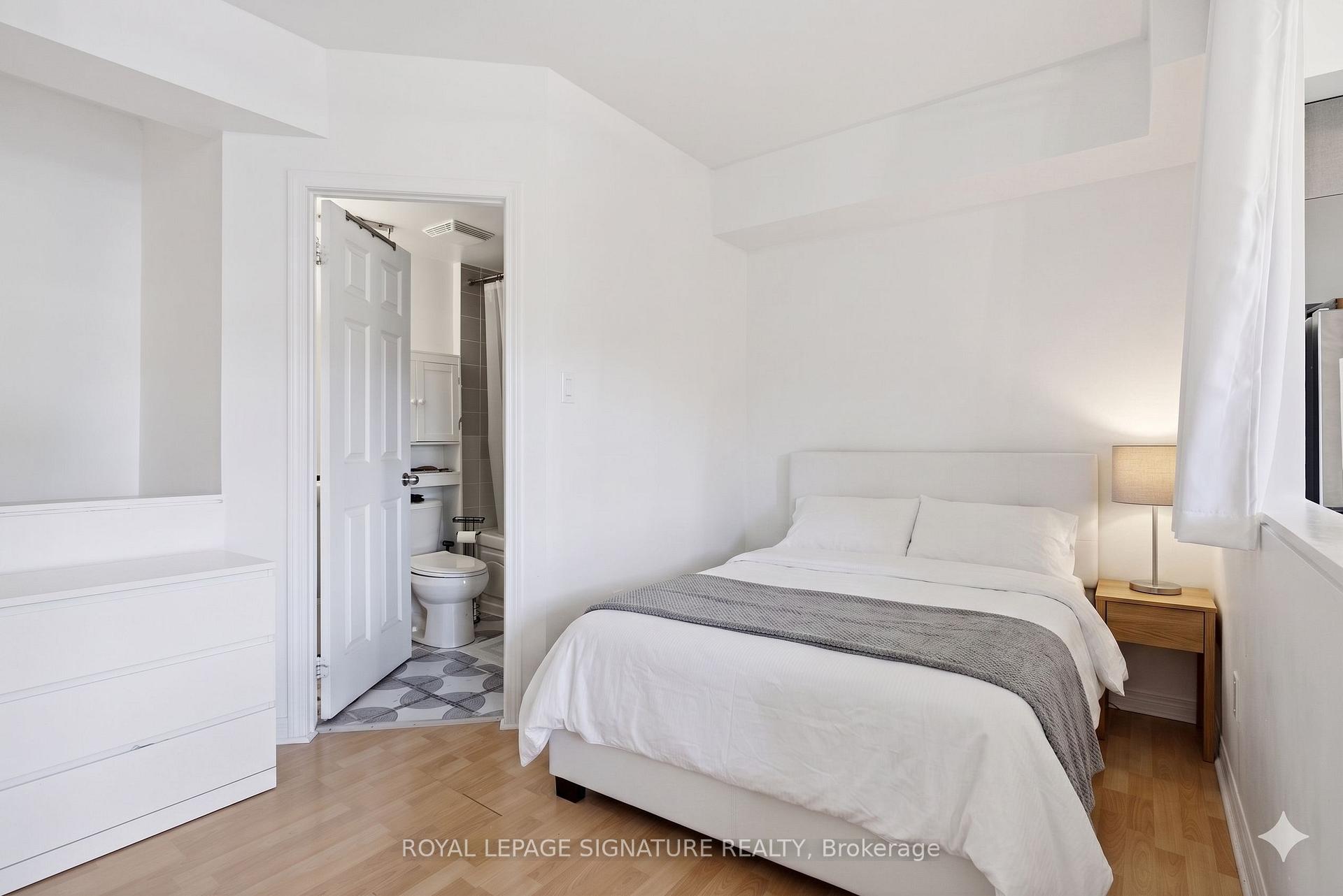 Photo 9 of Unit 413, 550 Front Street W, Toronto, Waterfront Communities — HOMEH