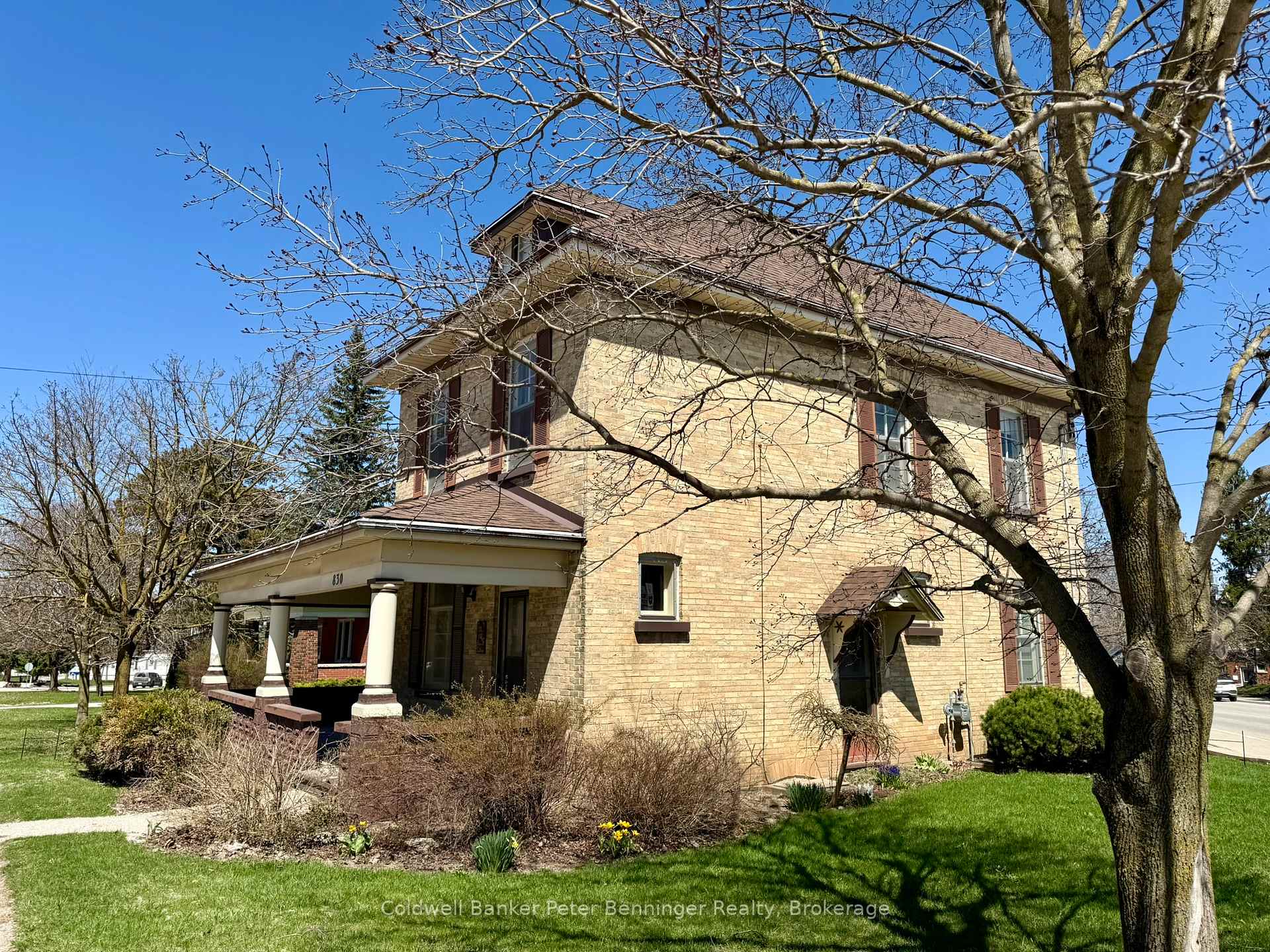 Photo 3 of 830 Yonge Street S, Brockton — HOMEH