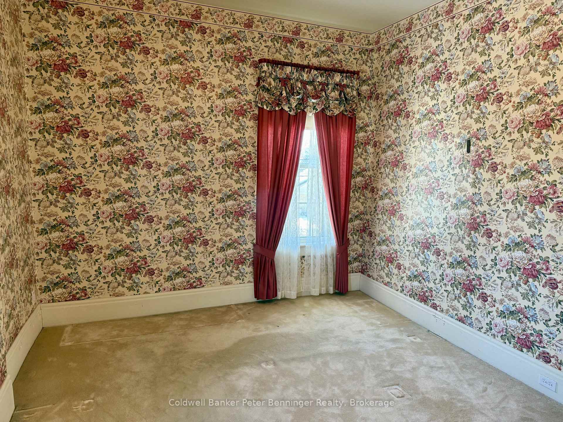 Photo 15 of 830 Yonge Street S, Brockton — HOMEH