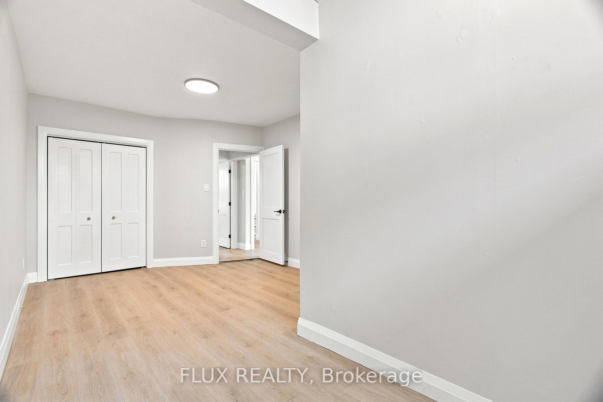 Photo 18 of 19 Lottridge Street, Hamilton, Stipley — HOMEH