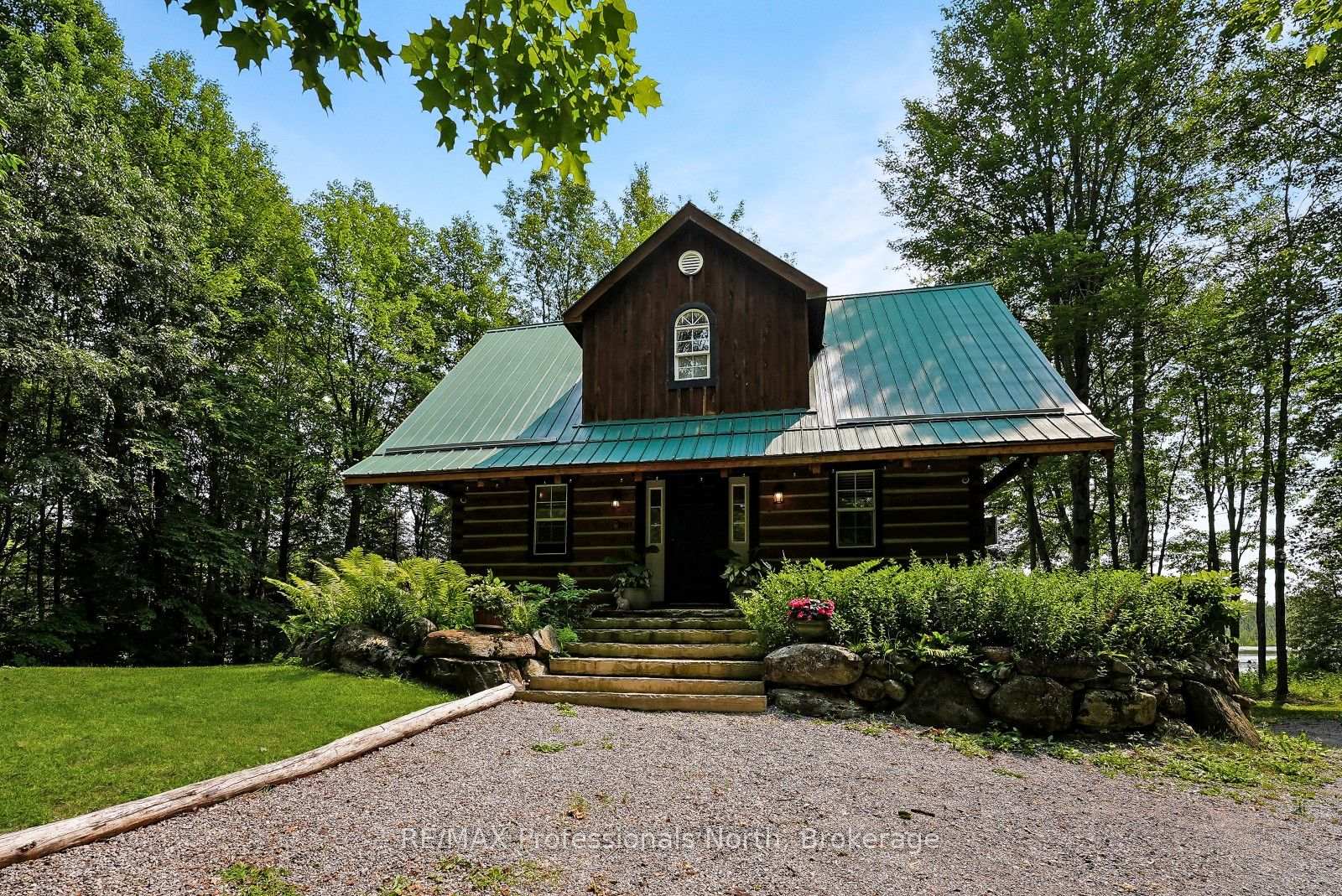 Front of 1027 Trooper Lake Drive