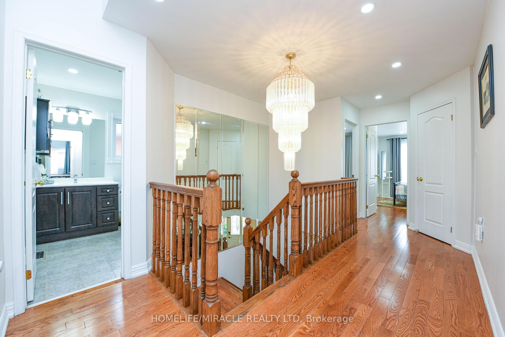Photo 18 of 113 Seclusion Crescent, Brampton, Sandringham-Wellington — HOMEH