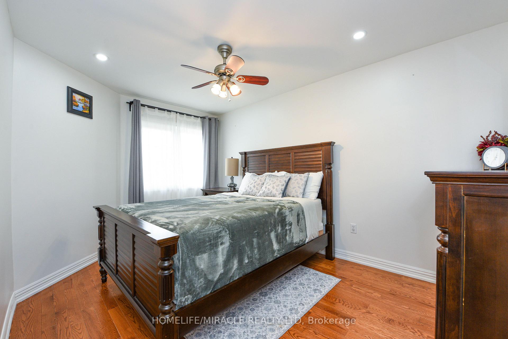 Photo 23 of 113 Seclusion Crescent, Brampton, Sandringham-Wellington — HOMEH