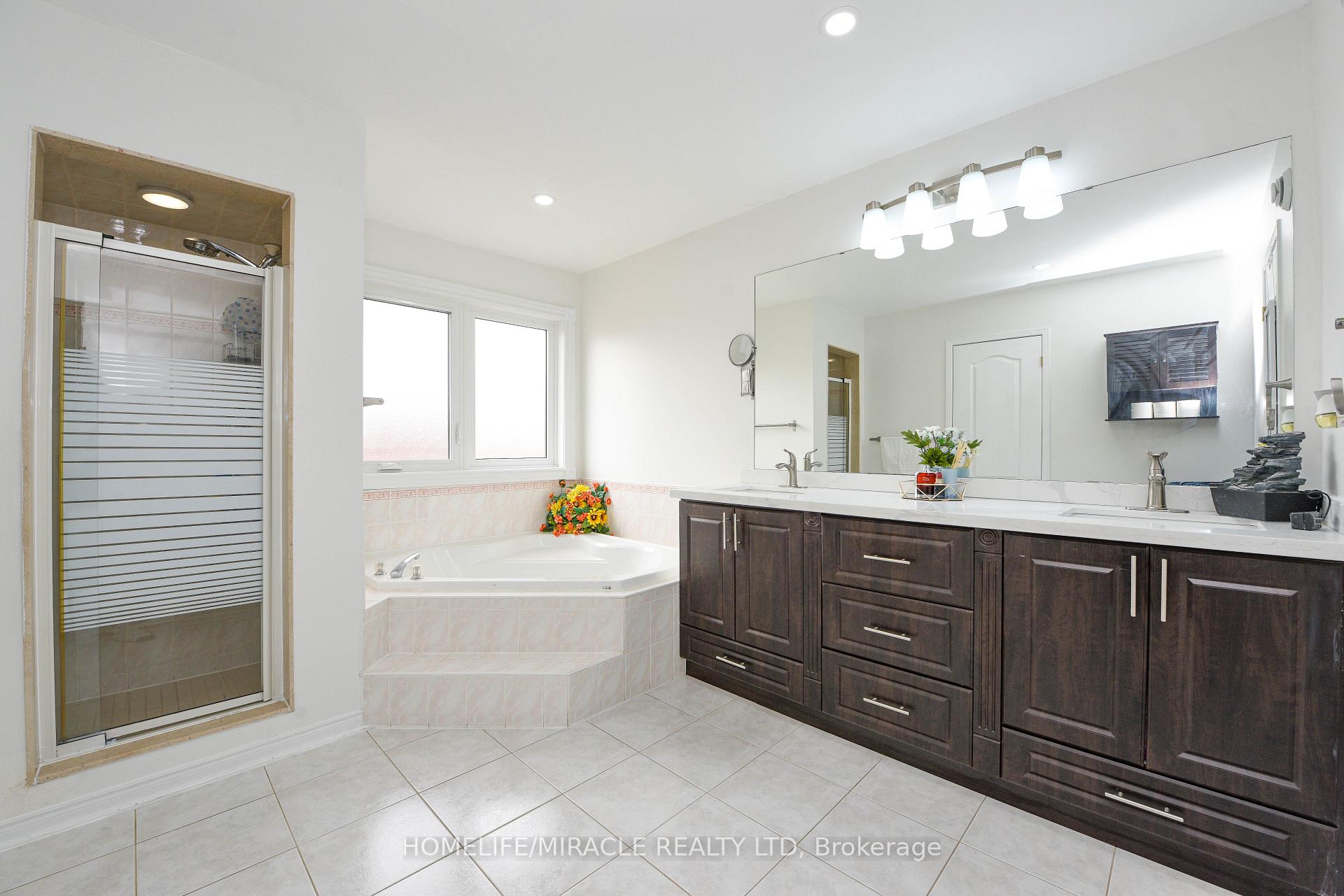 Photo 34 of 113 Seclusion Crescent, Brampton, Sandringham-Wellington — HOMEH