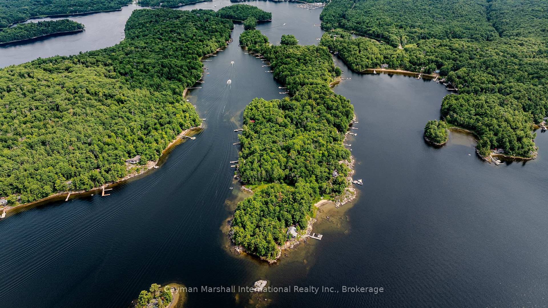 Photo of 35 B723 Island