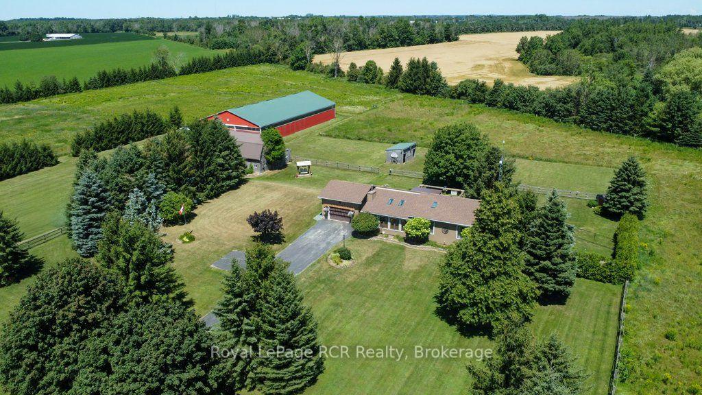Photo 1 of 7195 Sixteenth Line, Mapleton, Rural Mapleton — HOMEH