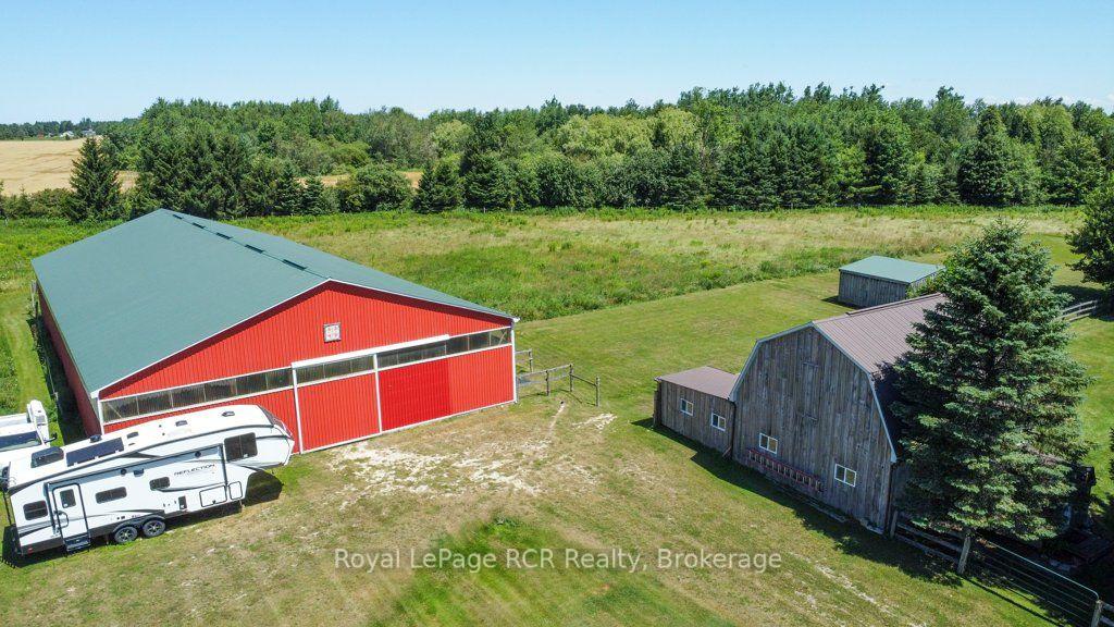 Photo 40 of 7195 Sixteenth Line, Mapleton, Rural Mapleton — HOMEH