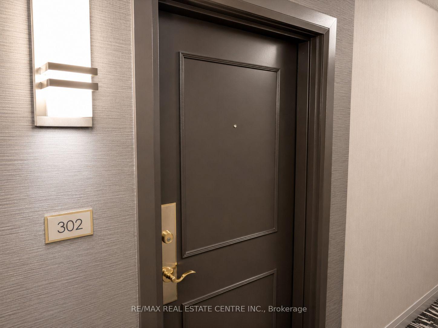 Photo 7 of Unit 302, 1140 parkwest Place, Mississauga, Lakeview — HOMEH