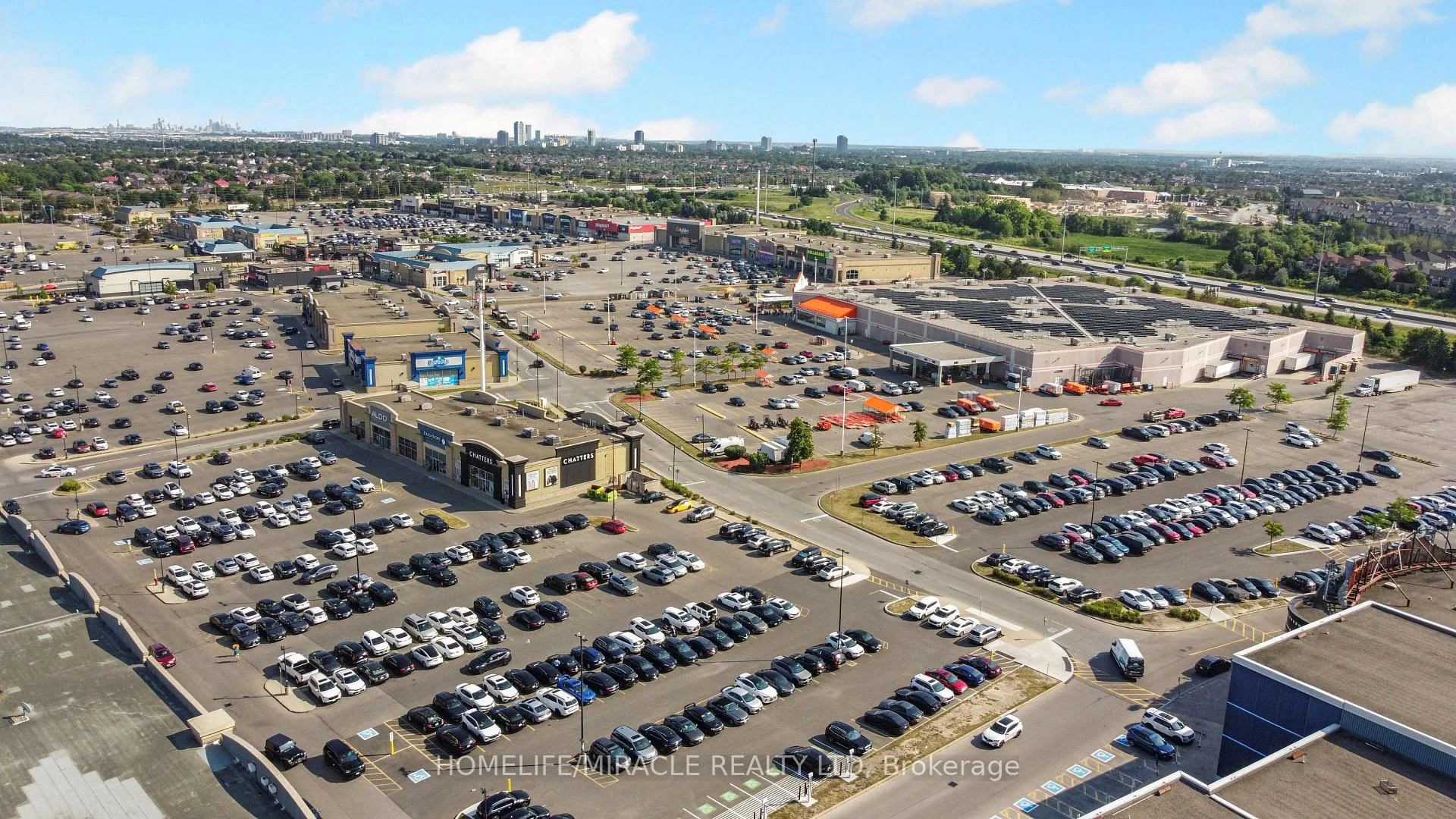 Photo 6 of 75 Blue Whale Boulevard, Brampton, Sandringham-Wellington — HOMEH